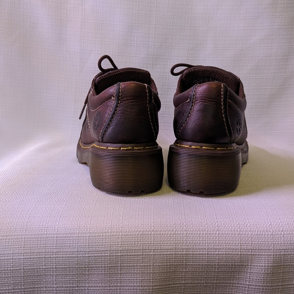 SOLD! Vintage Y2K Daisy Dr. Marten Oxfords - Picture 10 of 15
